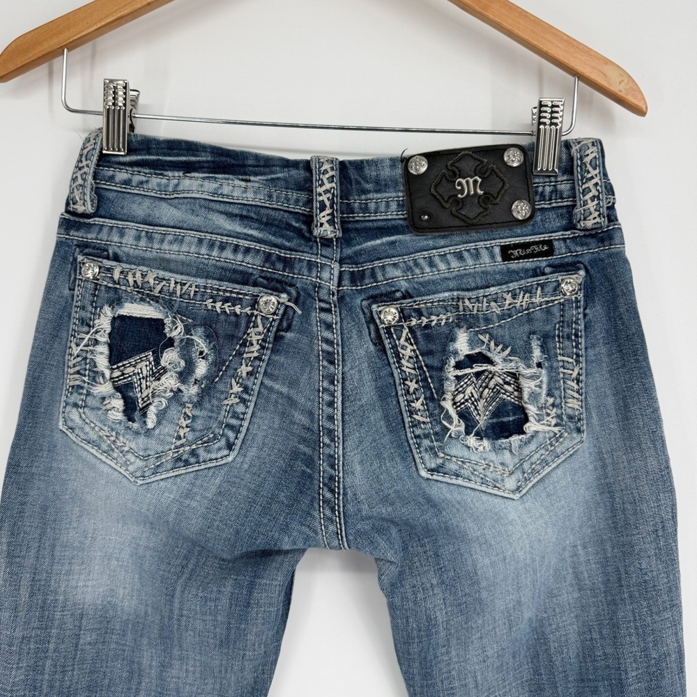 Miss Me Bootcut Distressed Embellished Low Rise Jeans Sz 27 Y2K‎ Western